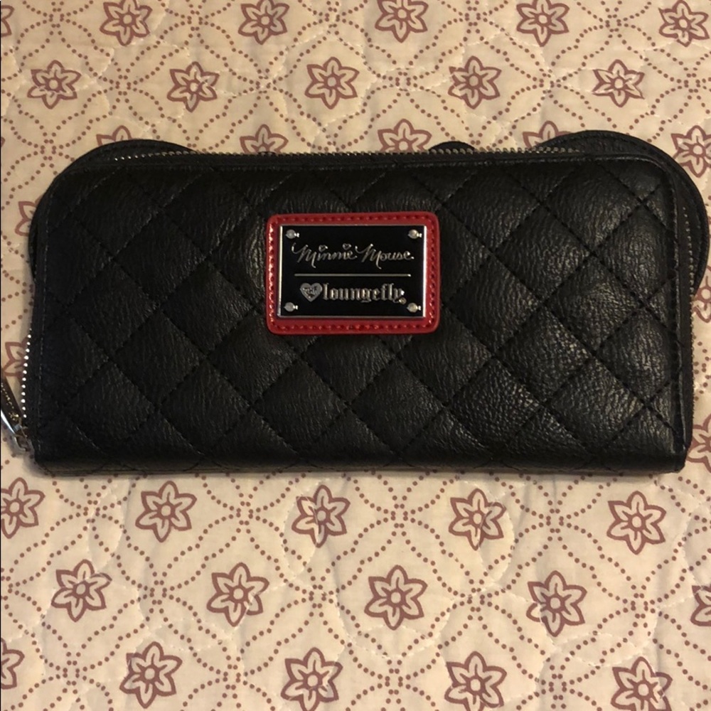 Loungefly Minnie Mouse Wallet